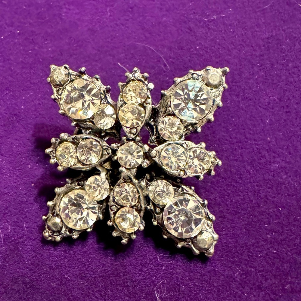 Vintage Square Rhinestone Silver Tone Brooch - Picture 4 of 5